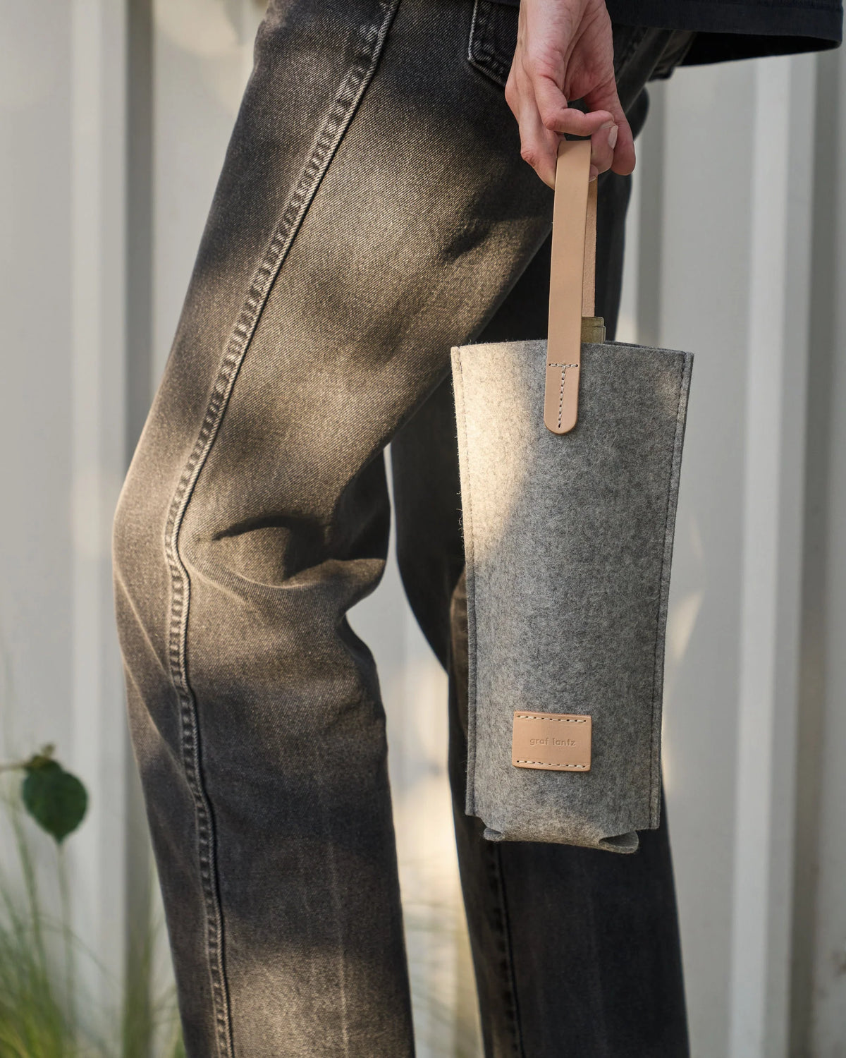 GRAF LANTZ - HANA MERINO WOOL BOTTLE BAG - GRANITE