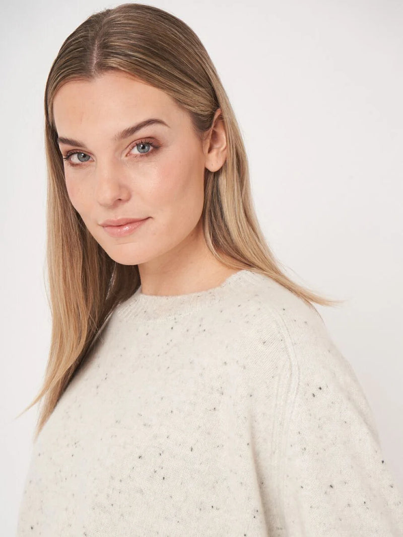 REPEAT SPECKLED CASHMERE SWEATER - SNOW