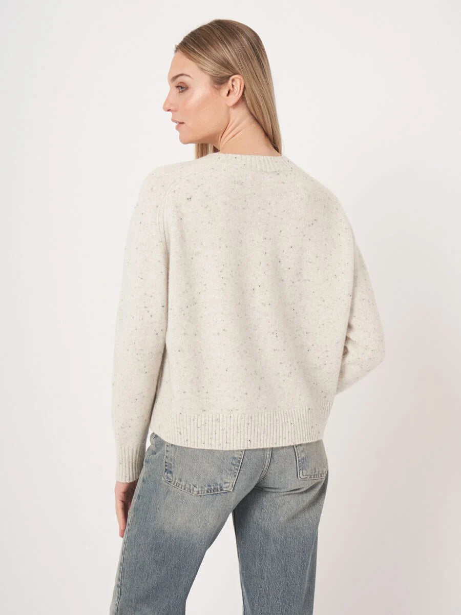 REPEAT SPECKLED CASHMERE SWEATER - SNOW