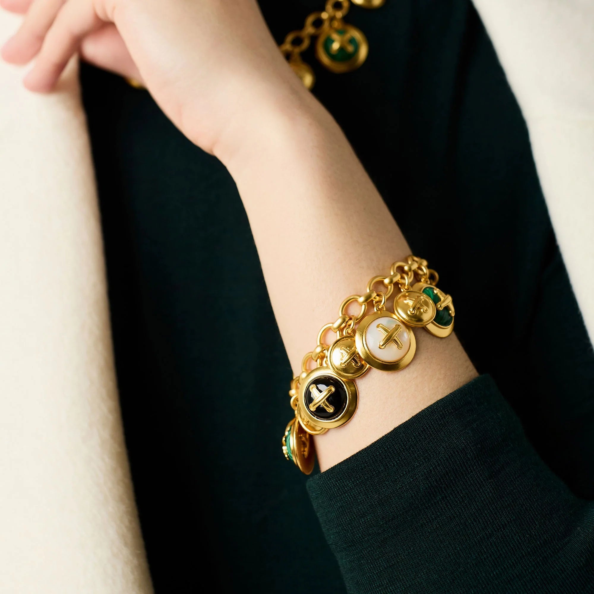 JULIE VOS ESSEX CHARM BRACELET