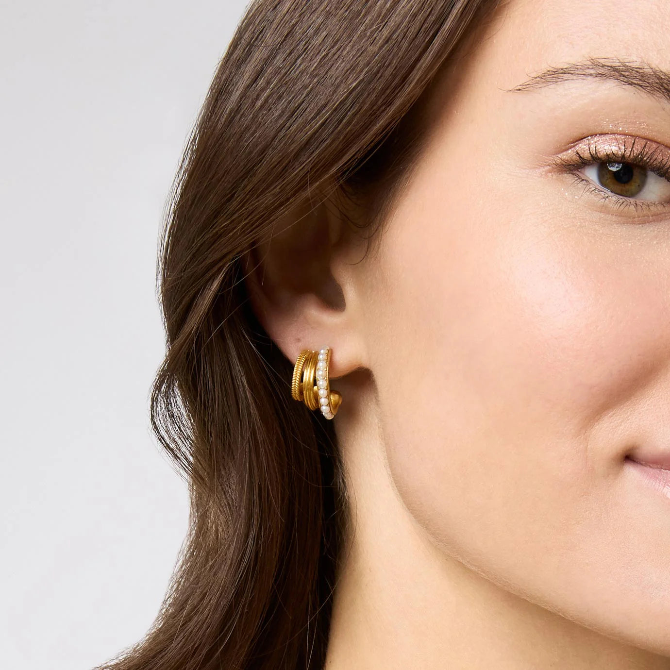 JULIE VOS HYDRA TRIPLE HOOP - PEARL