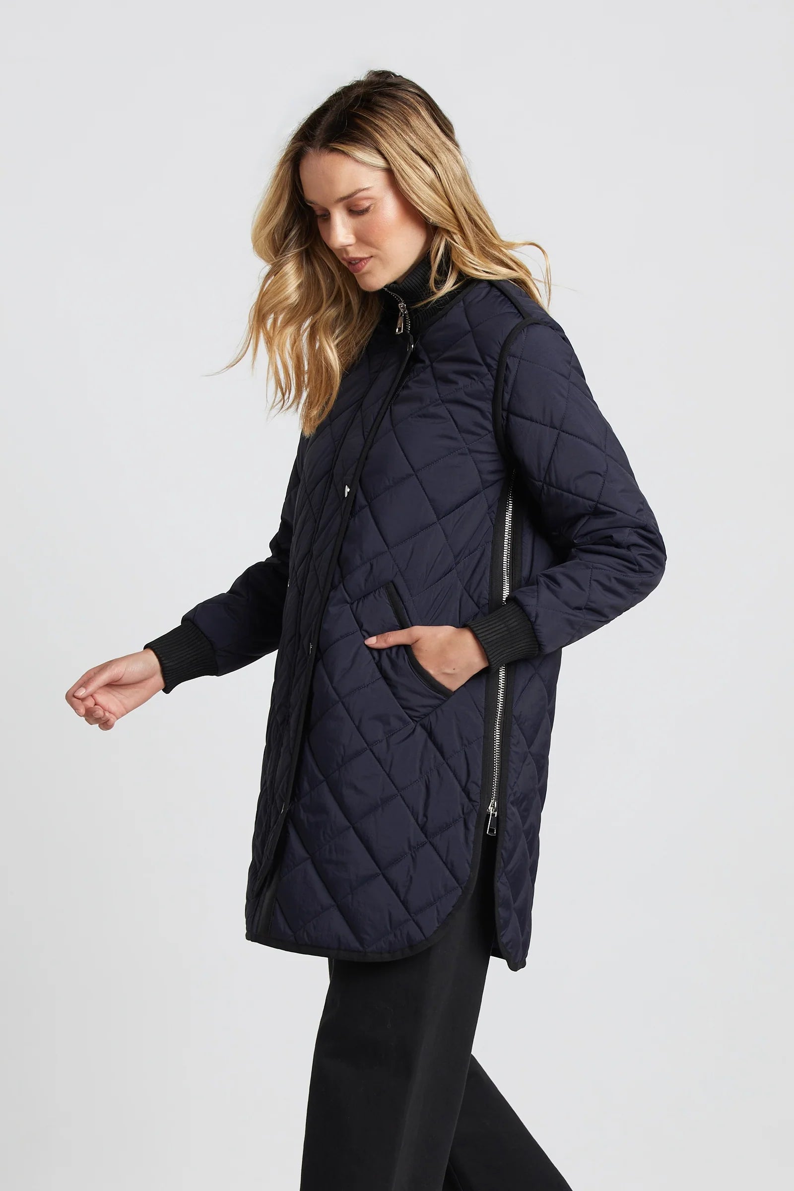 ADROIT QUILTED LIBBY COAT - NAVY