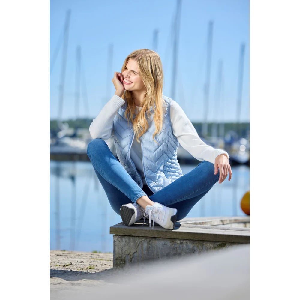 JUNGE - LOUISE VEST - LAGOON