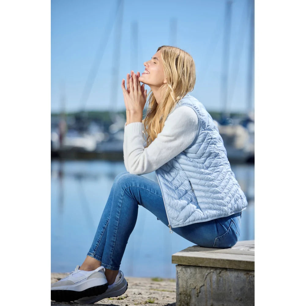 JUNGE - LOUISE VEST - LAGOON