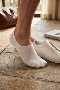 MARCOLIANI PIMA COTTON SOLID COLOR INVISIBLE SNEAKER SOCK - WHITE