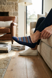 MARCOLIANI PIMA COTTON STRIPES AND PIN INVISIBLE SNEAKER SOCK - NAVY/RED
