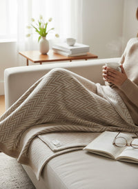 JOHNSTONS OF ELGIN HERRINGBONE JACQUARD BLANKET STITCHED THROW - NATURAL/WHITE