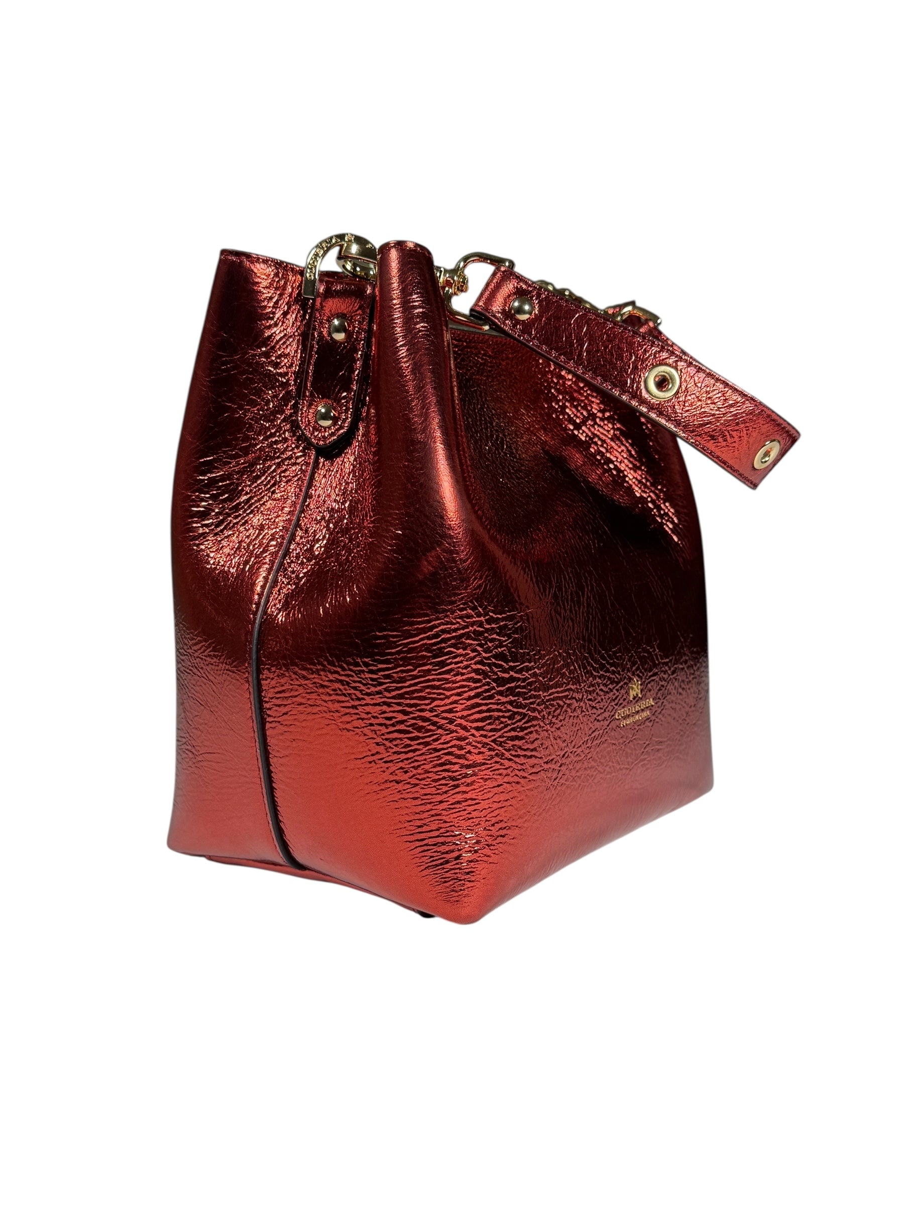 CUOIERIA FIORENTINA ALICE SMALL BUCKET BAG - METALLIC CHERRY