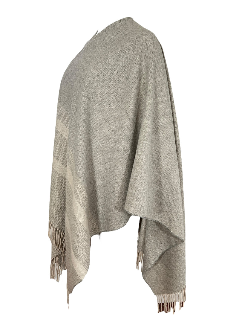 D.EXTERIOR FRINGED CAPE - GREY MIX