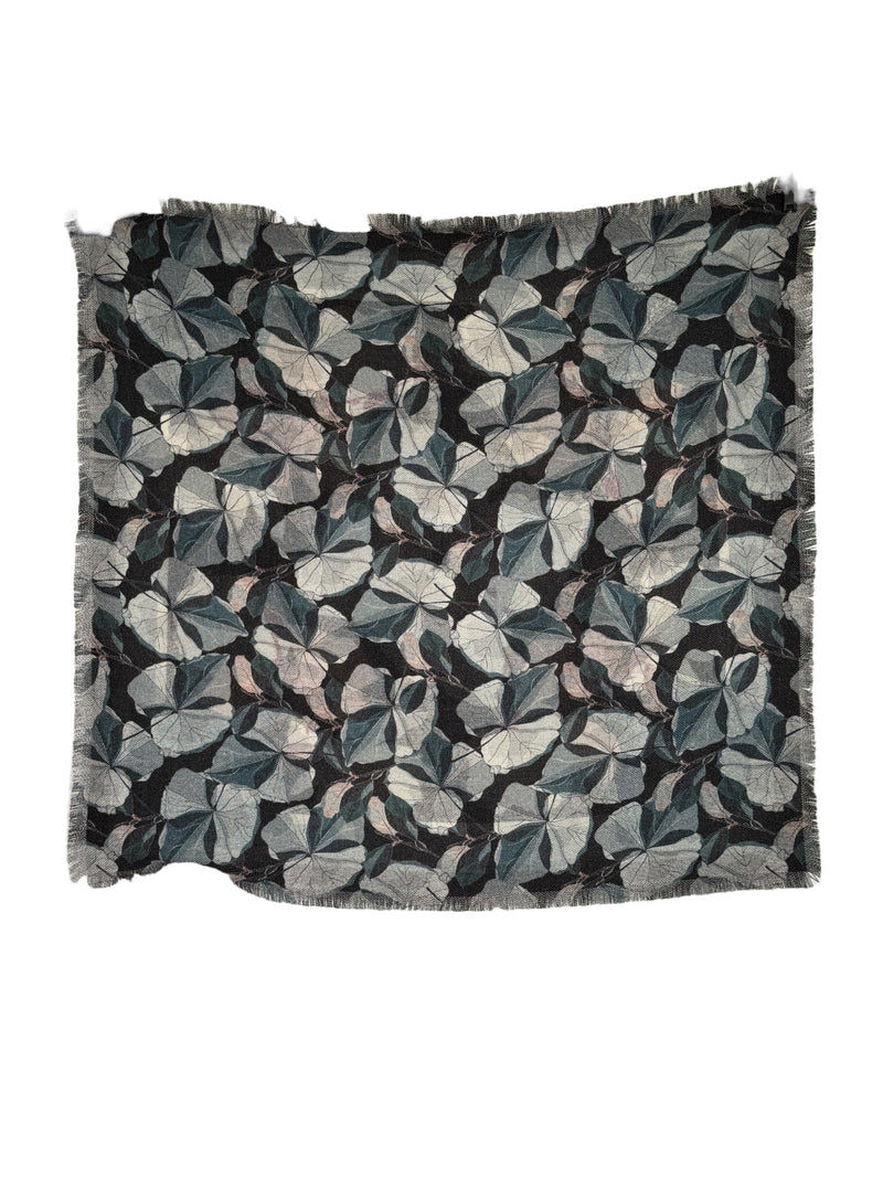 FRANCO FERRARI DOUBLE-SIDED WOOL SCARF - GREY FLORAL