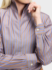 Button Down SF brown and blue striped 100% cotton shirt with a flared collar and chamfer cuffs.