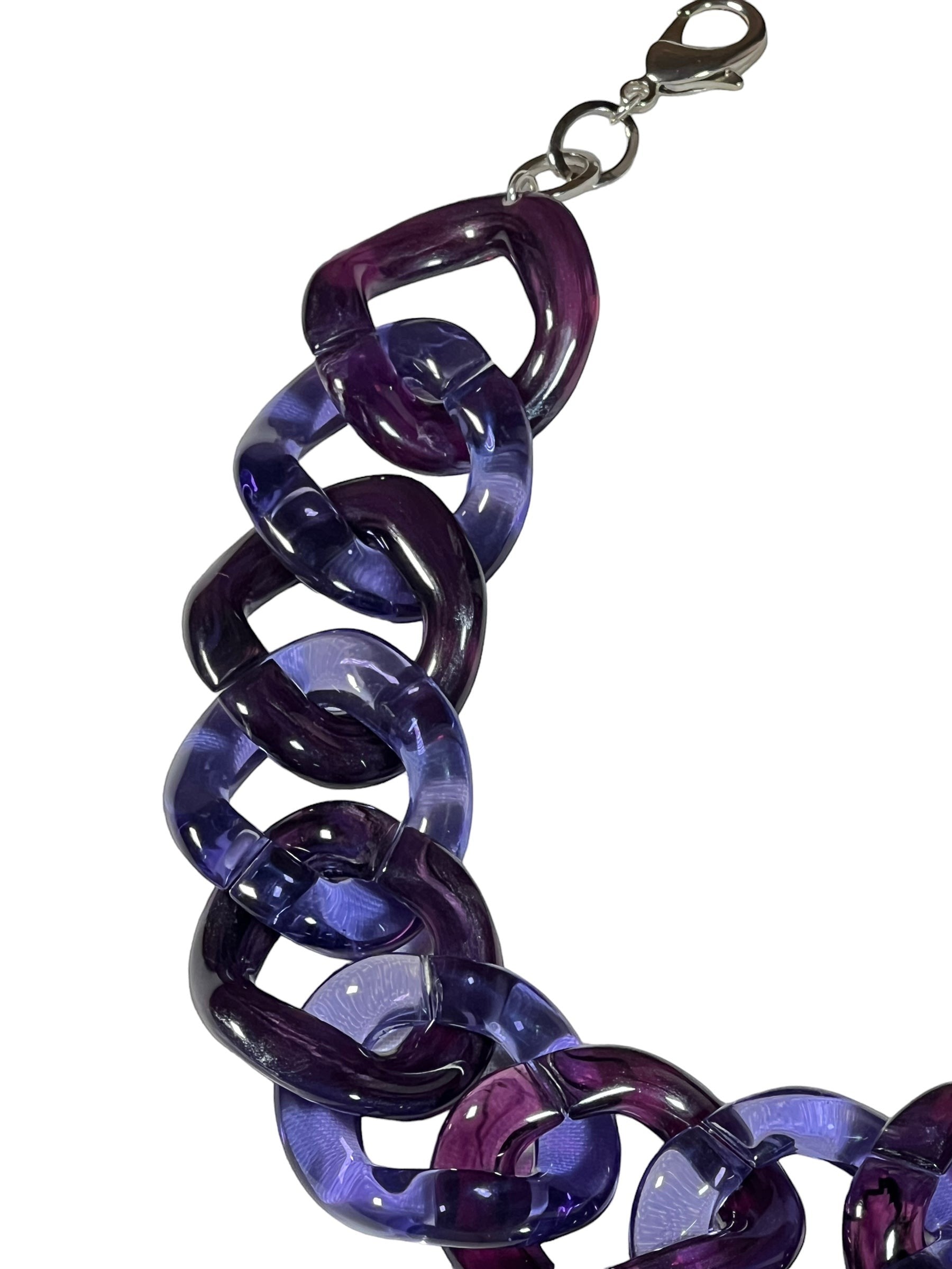 Button Down SF chunky resin link necklace in deep purple with silver clasp. Made in Paris.