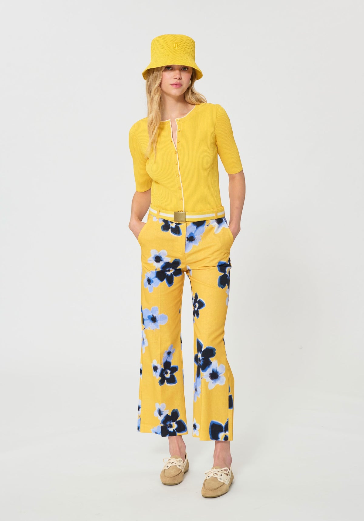 Button Down SF yellow ribbed viscose-blend cardigan with contrast trim and short sleeves.