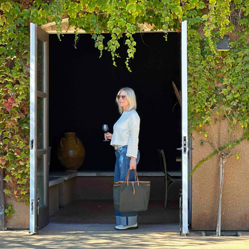 SONOMA COUNTY LEATHER - DAY & NIGHT TOTE - ORANGE