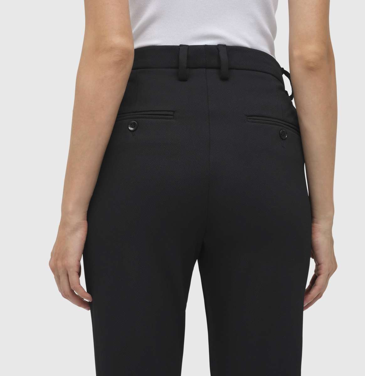 MAC WOMEN'S BELLA STRETCH BOOT CUT PANT - BLACK