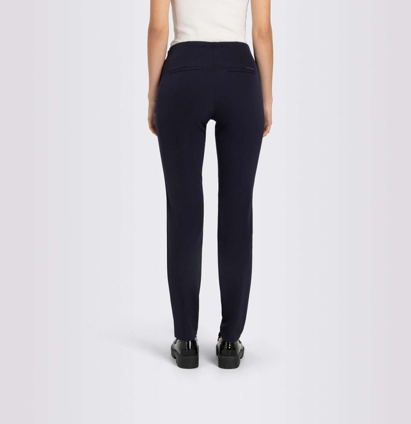 MAC WOMEN'S ANNA NEW ZIP PANT - NAVY