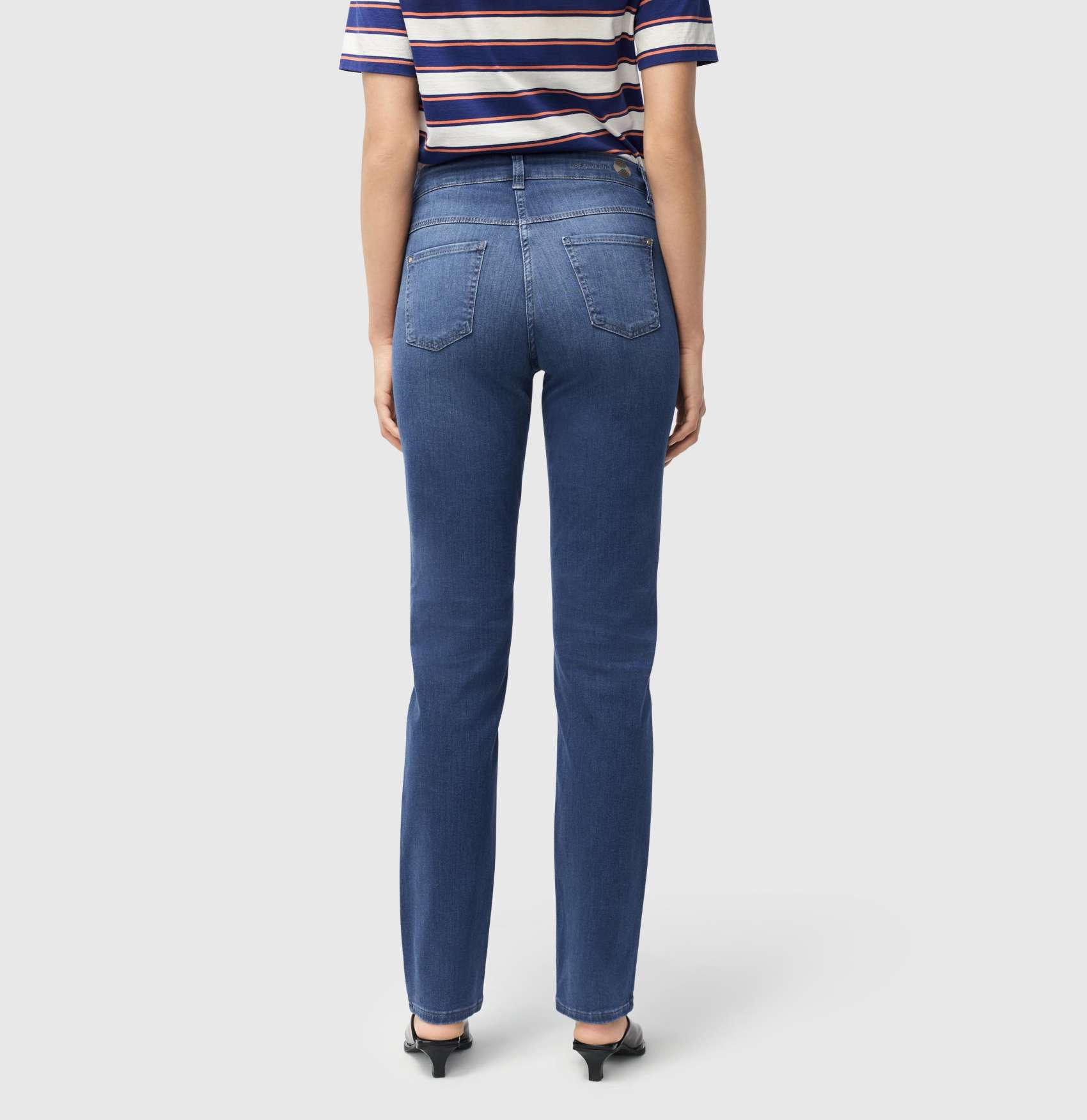 MAC WOMEN'S DREAM DENIM JEAN - MID BLUE AUTHENTIC WASH