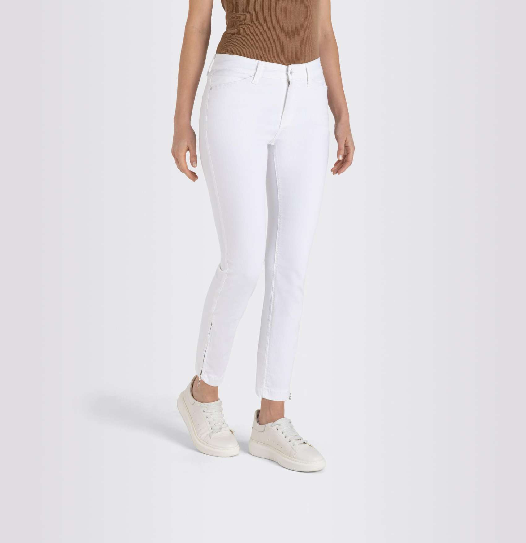 MAC WOMEN'S DREAM CHIC JEAN - WHITE