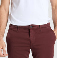 MAC MEN'S DRIVERS PANT - BORDEAUX