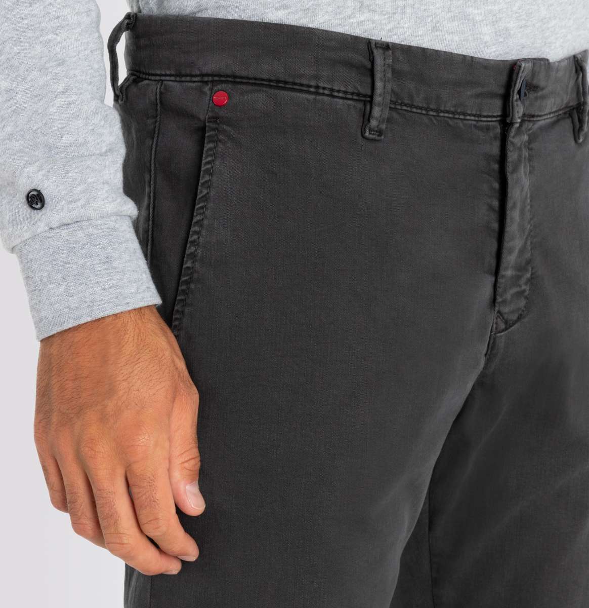 MAC MEN'S DRIVERS PANT - CHOCOLATE