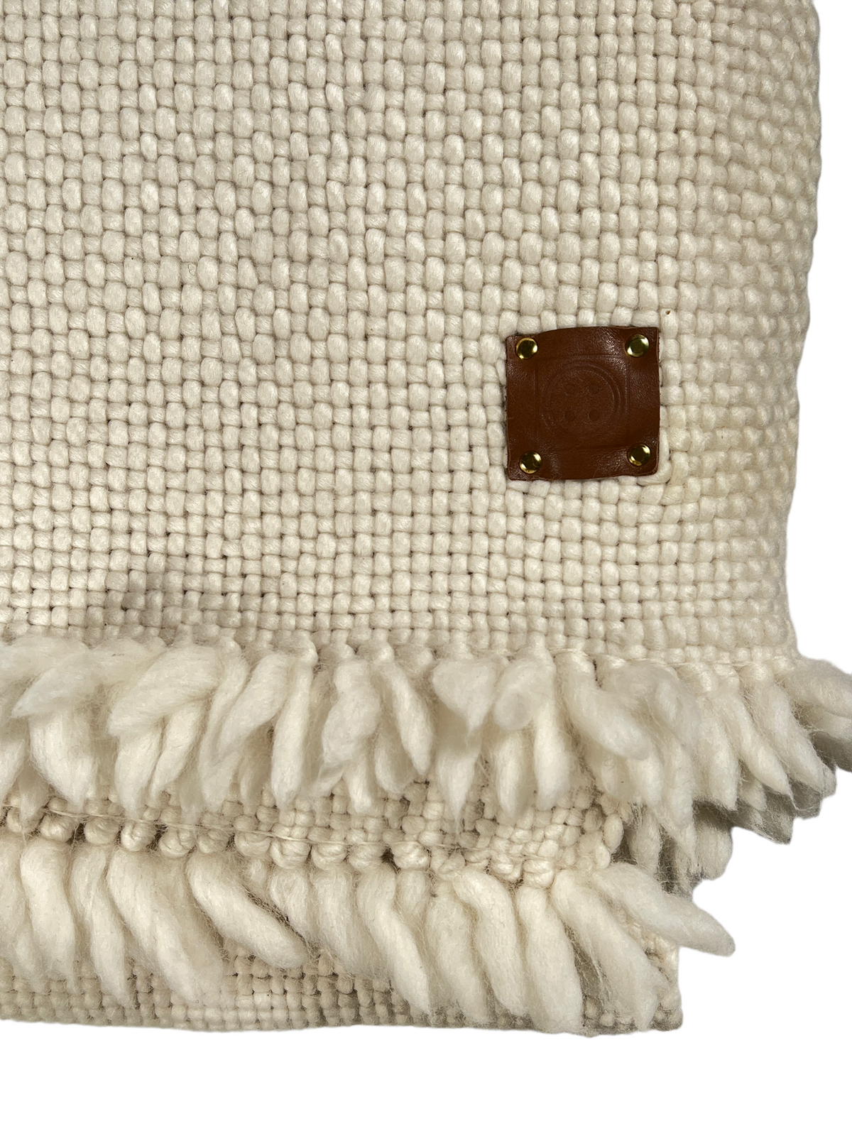 BUTTON DOWN HIGHLANDS MERINO WOOL KNIT THROW - NATURAL